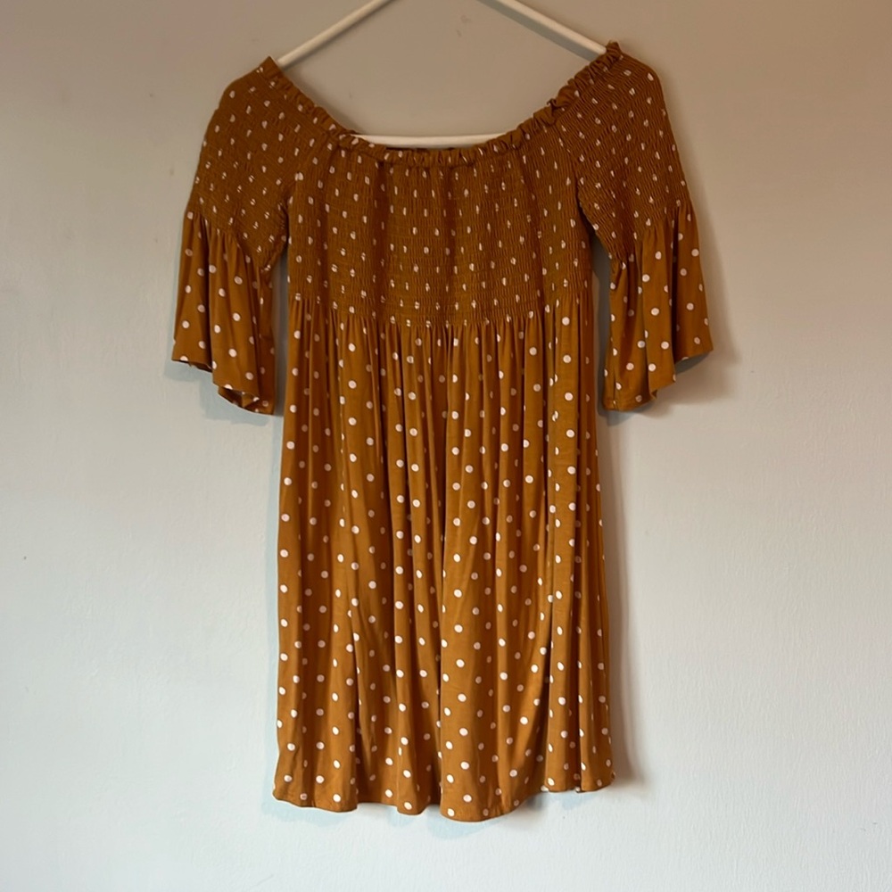 Women’s XS of the shoulder dress